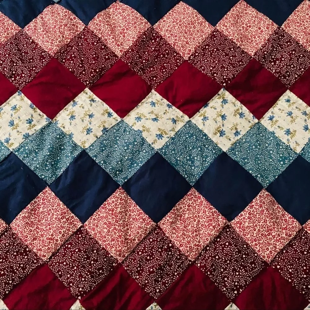 Vintage Handmade Cotton Queen Size Quilt 83